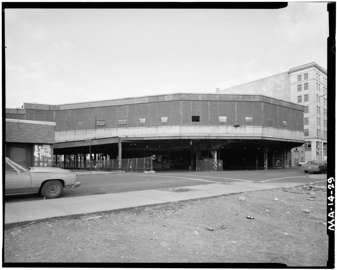 Dudley Station, Boston, Massachusetts 1982: East Loop