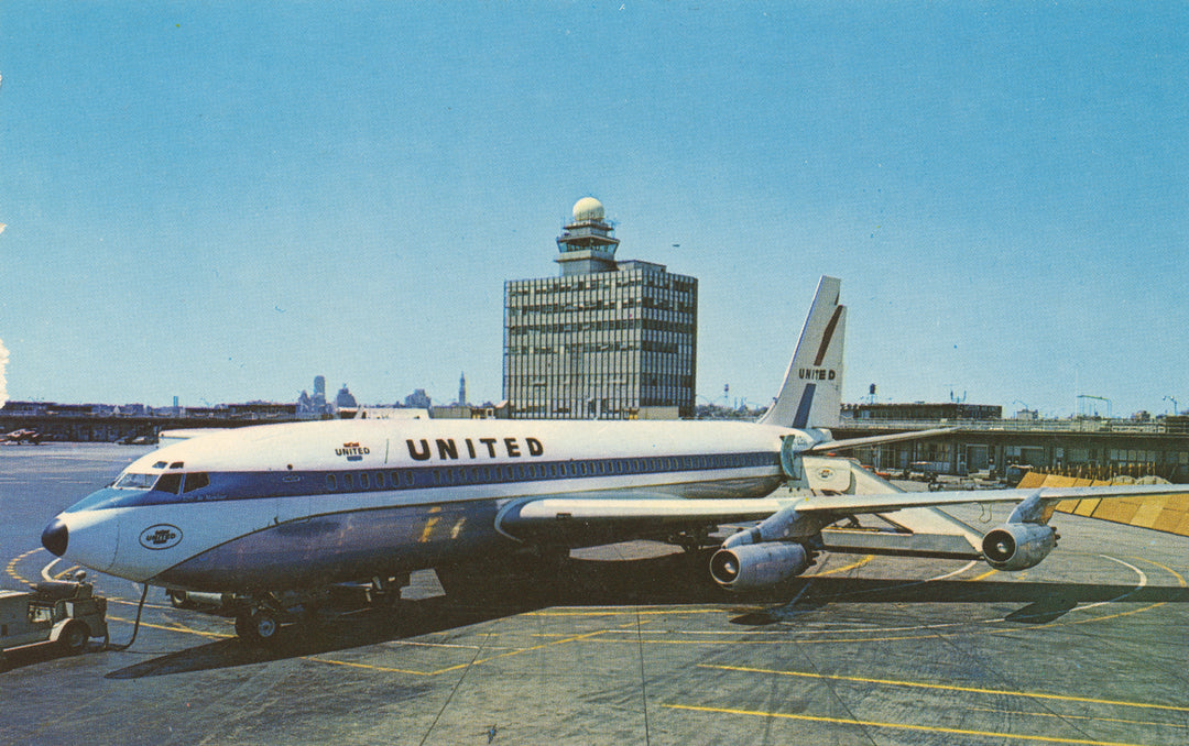 Logan Airport, Boston, Massachusetts: United Airlines