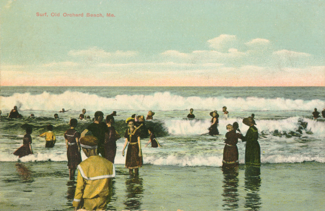 Old Orchard Beach, Maine: Surf on Beach